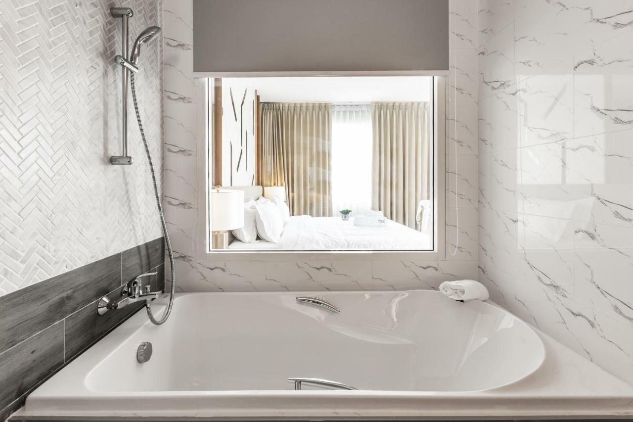 Hotel The 8 Udon Thani