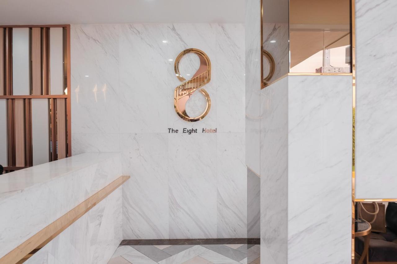 Hotel The 8 Udon Thani